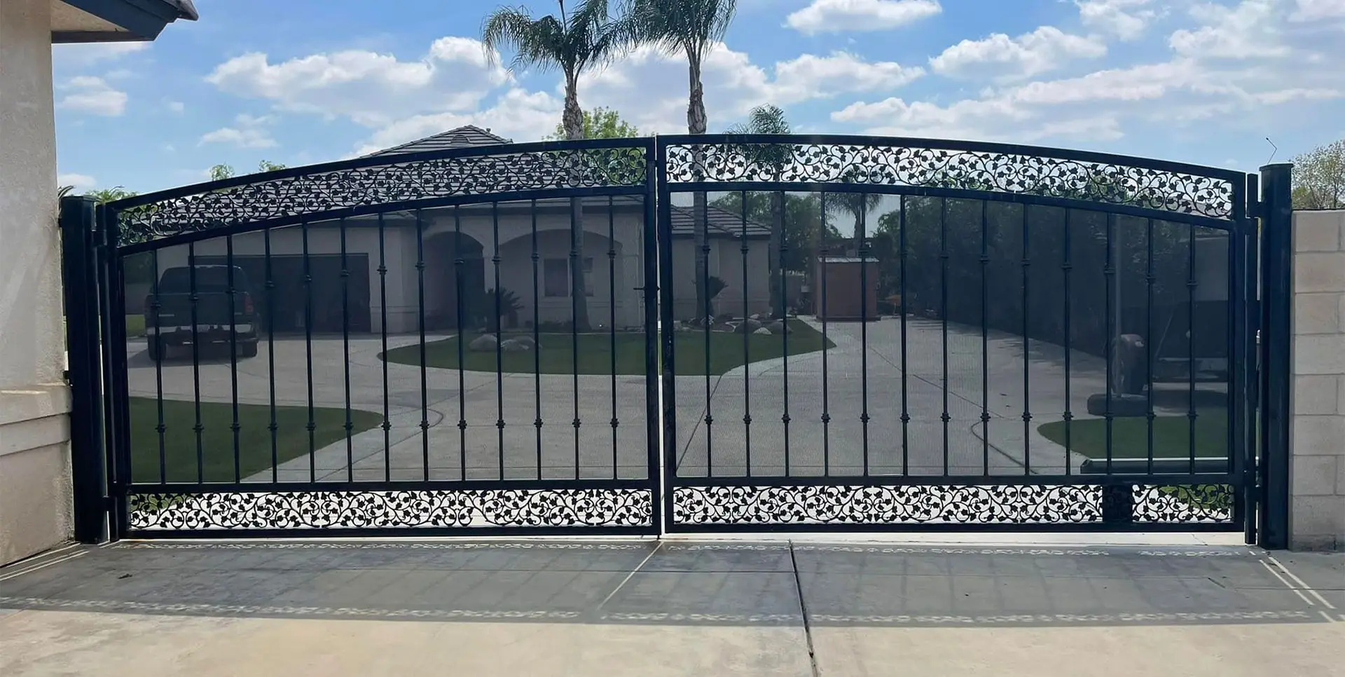 Gate Painting & Restoration
